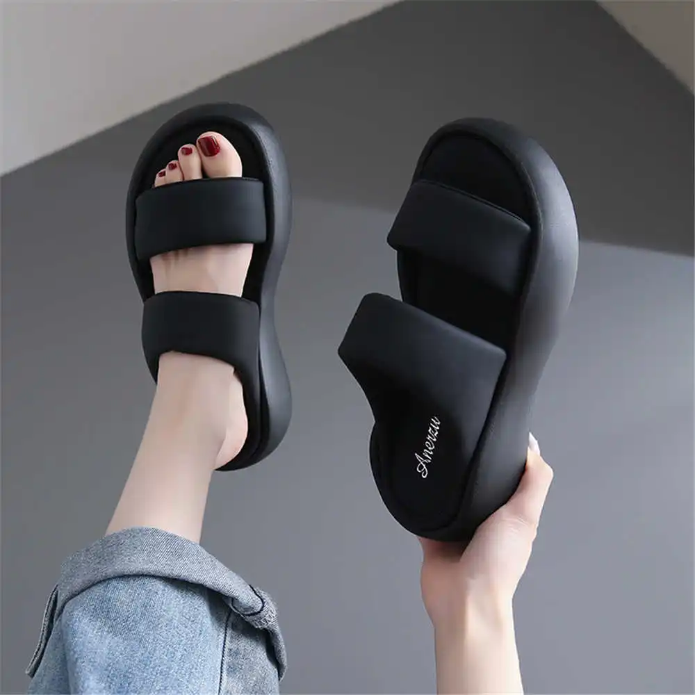 Aquatic Sports Types - Size 39 Strip sepatu musim panas